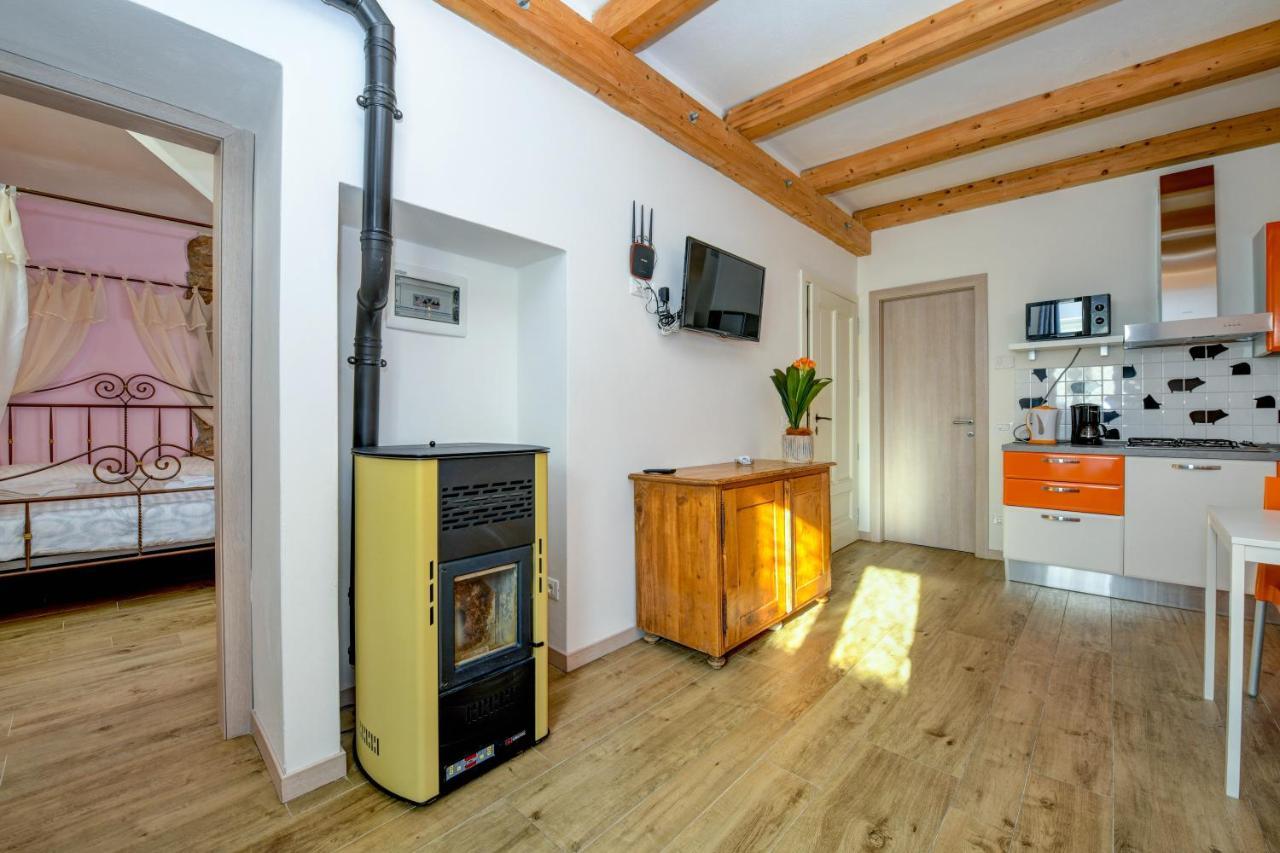 Casa Nel Borgo - Il Picchio Apartment Tremosine Екстериор снимка